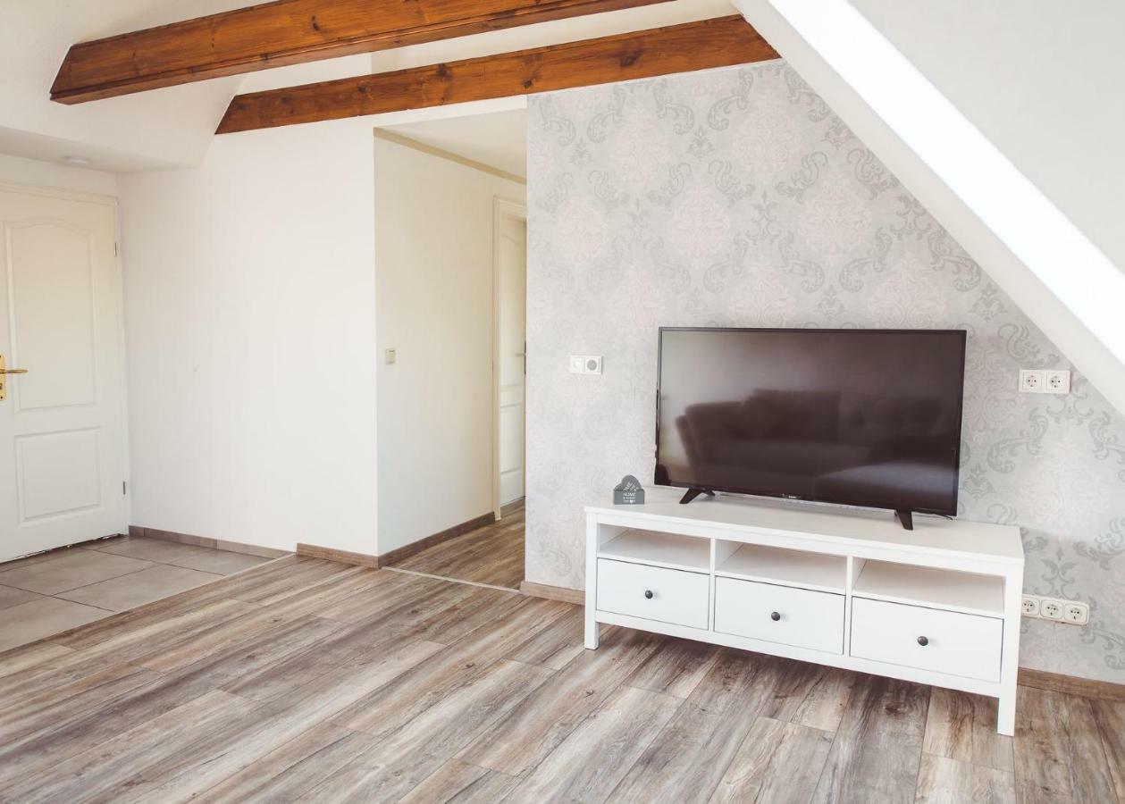 Ferienwohnung Lena アイゼナハ エクステリア 写真